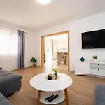 Vikendica My Dalmatia - Briscola With Private Pool And Amazing Outside Kitchen *