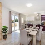 My Dalmatia - Briscola With Private Pool And Amazing Outside Kitchen * Vodice