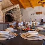 My Dalmatia - Briscola With Private Pool And Amazing Outside Kitchen Vikendica *