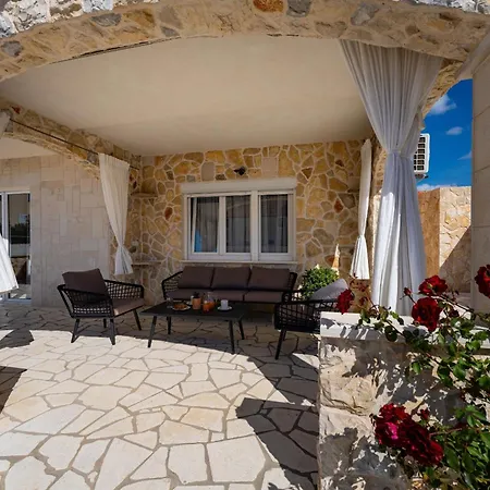 Vikendica My Dalmatia - Briscola With Private Pool And Amazing Outside Kitchen *