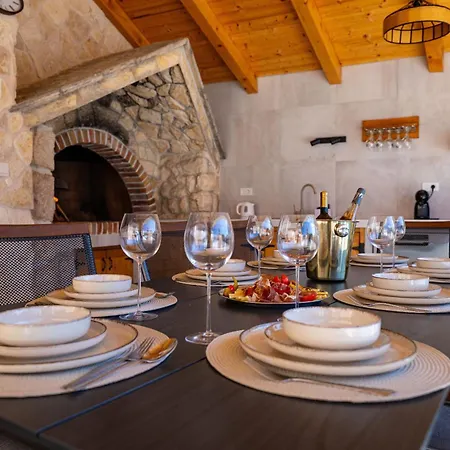 My Dalmatia - Briscola With Private Pool And Amazing Outside Kitchen Vikendica *