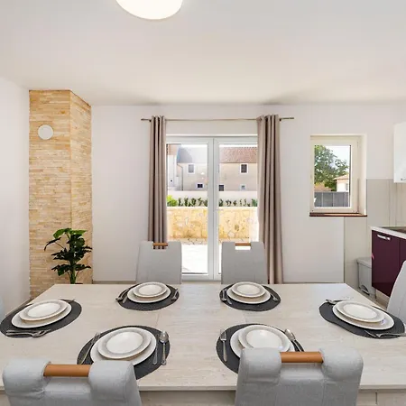 Dom wakacyjny My Dalmatia - Briscola With Private Pool And Amazing Outside Kitchen *