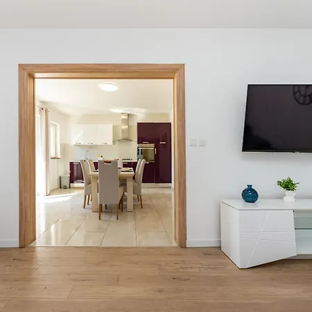 Vikendica My Dalmatia - Briscola With Private Pool And Amazing Outside Kitchen *