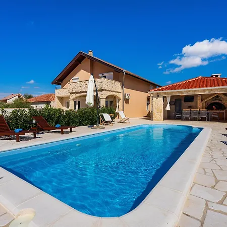 My Dalmatia - Briscola With Private Pool And Amazing Outside Kitchen *