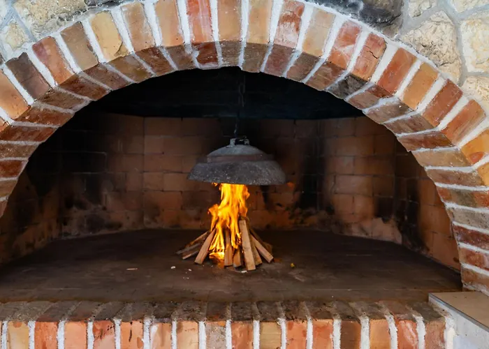 Vakantiehuis My Dalmatia - Briscola With Private Pool And Amazing Outside Kitchen Vodice