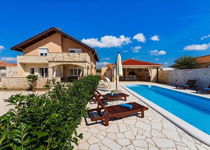 Vakantiehuis My Dalmatia - Briscola With Private Pool And Amazing Outside Kitchen