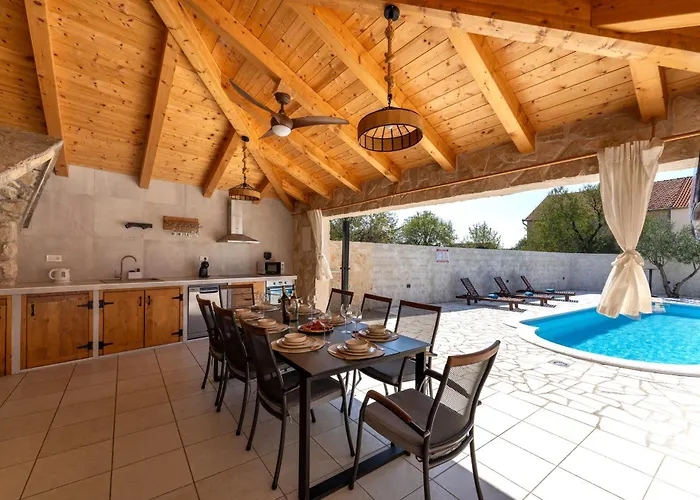My Dalmatia - Briscola With Private Pool And Amazing Outside Kitchen Vodice