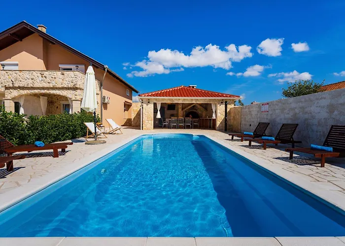 Vakantiehuis My Dalmatia - Briscola With Private Pool And Amazing Outside Kitchen Vodice